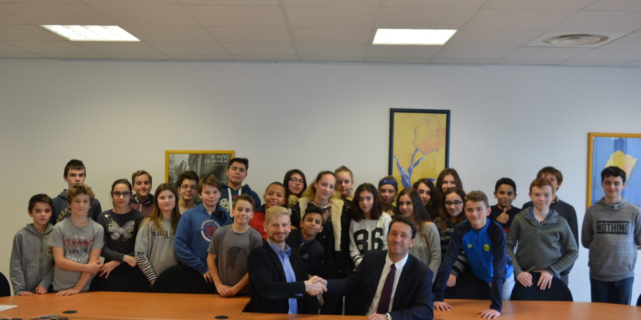 Bon voyage en Bretagne!: Das Gymnasium Voerde besiegelt eine neue Schulpartnerschaft mit dem Collège du Haut-Gesvres in Treillières