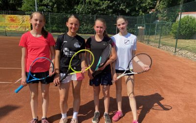 GV-Mädchen-Tennismannschaft WK IV auf Kreisebene erfolgreich